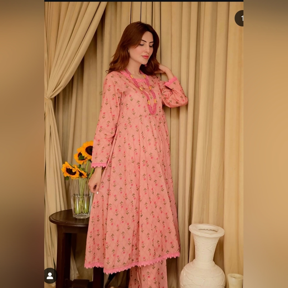 Pakistani suit from Laam.pk